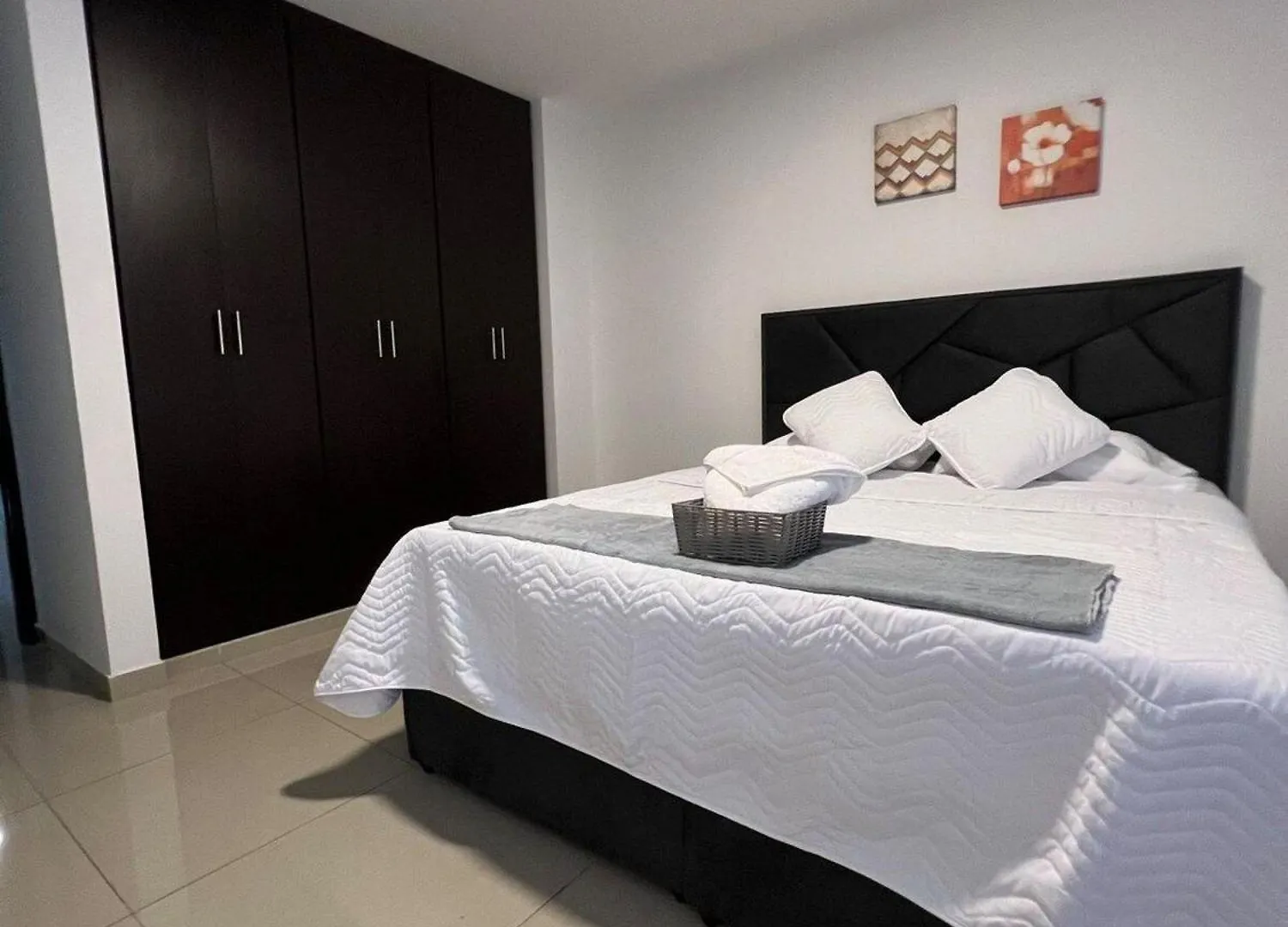 Hermosos Apartamentos Con Excelente Ubicacion Cali Apartman