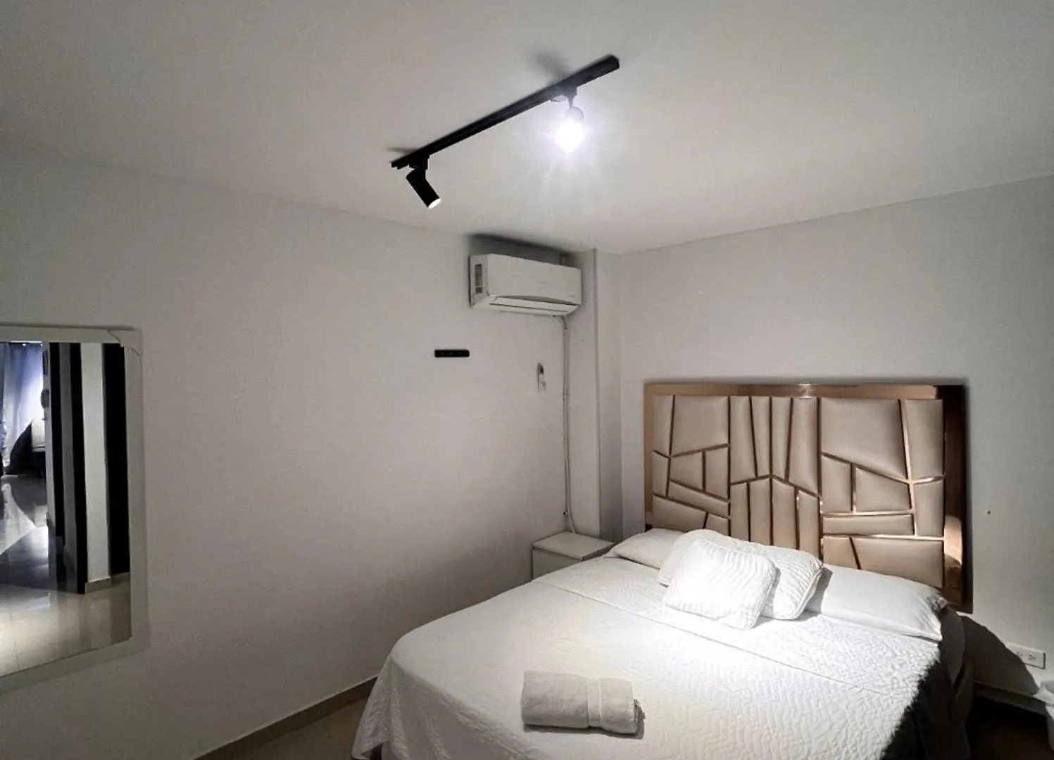 Hermosos Apartamentos Con Excelente Ubicacion Cali 0*,